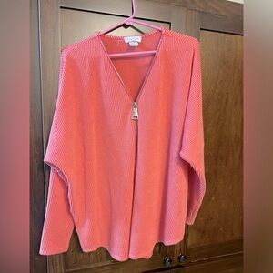 Salmon/pink top size Large